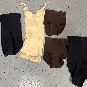 SKIMS Women's Shapewear Collection - Black, Brown, and Cream